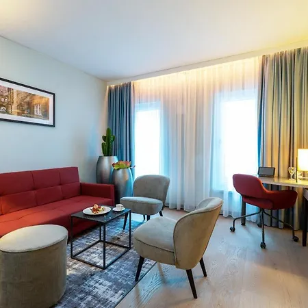 Leonardo 4* Augsburg