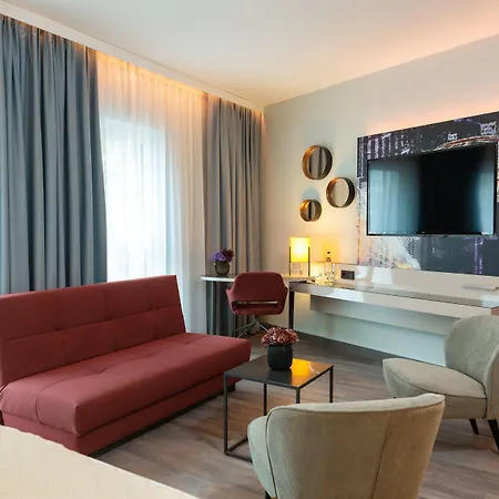 Leonardo Hotel
